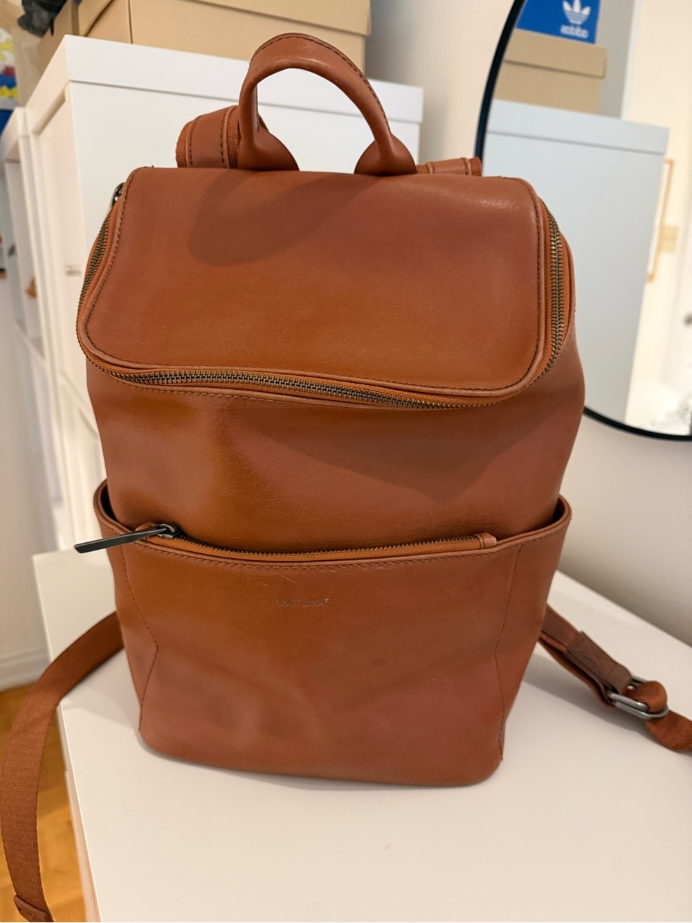 Matt et Nat Women’s Backpack - Tan Color- Great condition